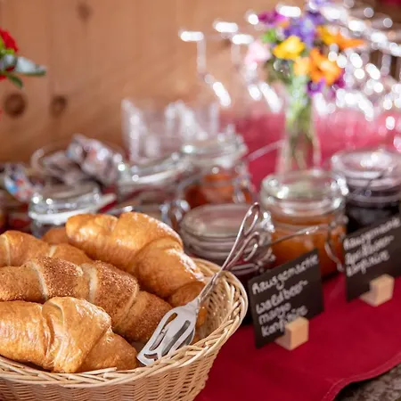 Inn Landgasthof Staila
